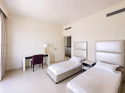 MODERN ELEGANCE 2BR APARTMENT | WATERFRONT
