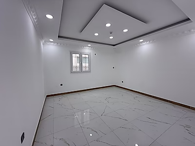 Premium 1200 Sqm Commercial Villa for rent