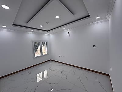 Premium 1200 Sqm Commercial Villa for rent
