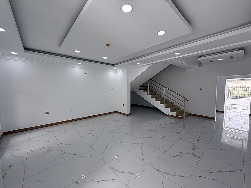 Premium 1200 Sqm Commercial Villa for rent - Photo 12