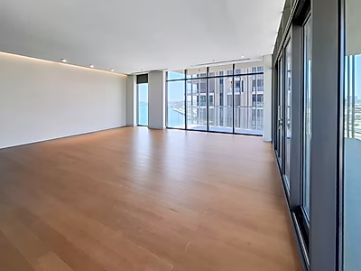 Ready-to-Move Freehold Property | Flexible Payment Plan with Corporate Discounts & Strong Investment Value