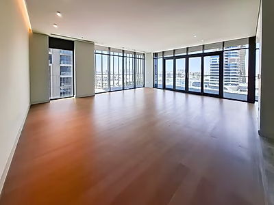 Ready-to-Move Freehold Property | Flexible Payment Plan with Corporate Discounts & Strong Investment Value