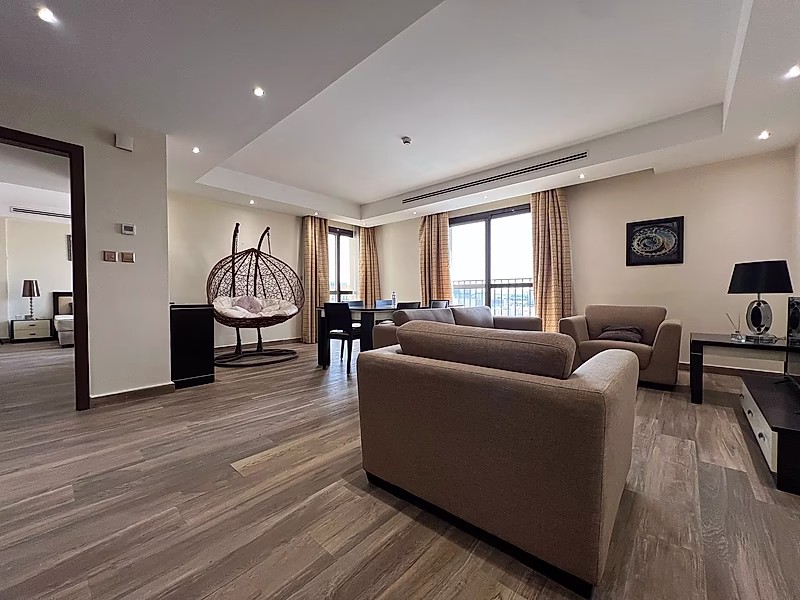 TITLE DEED READY 1 BEDROOM LUSAIL FOX HILLS - Photo 2