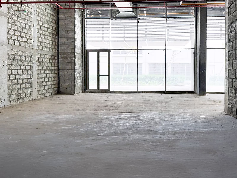 285SQM HIGH CEILING LUXURY RETAIL SPACE | LUSAIL - Photo 5