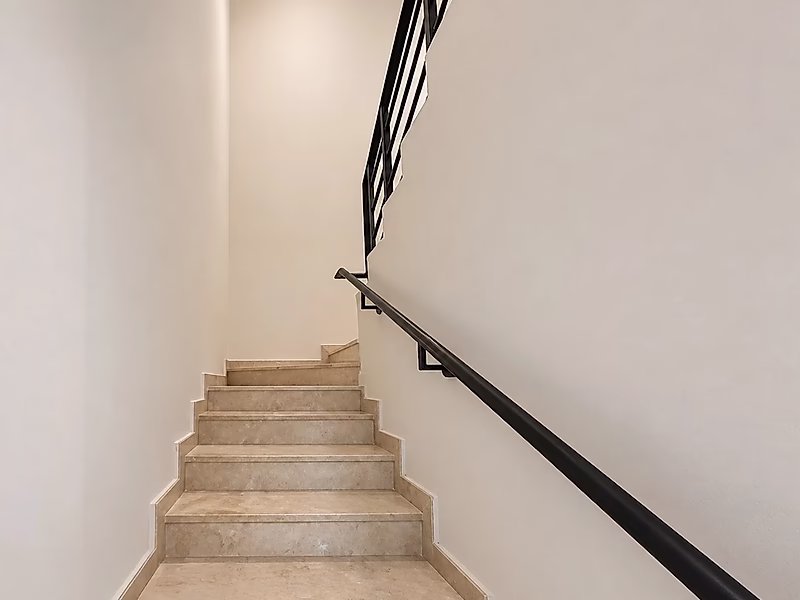 Mesmerizing 1BR FF duplex with Contemporary Elegance - Photo 4