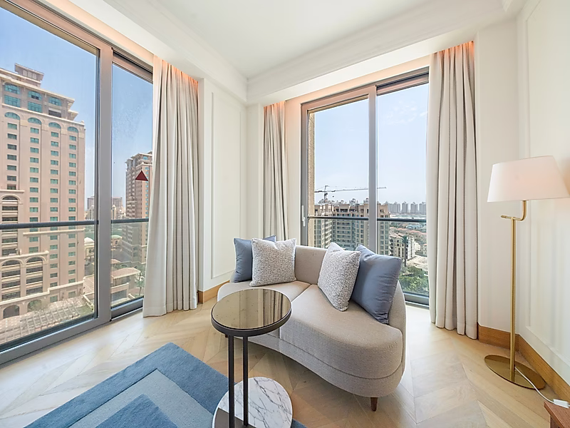 SEA VIEWS! BILLS INCLUDED 2 BEDROOM + MAID LUXURY APARTMENT - Photo 13
