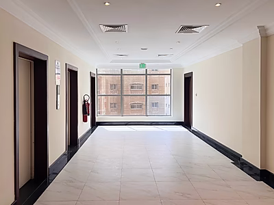 Premium 495 SQM Half-Floor Office | Fully Fitted |