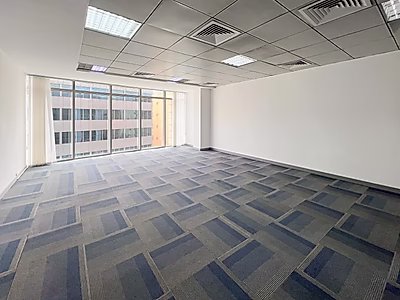 Premium 495 SQM Half-Floor Office | Fully Fitted |