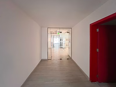 Premium 495 SQM Half-Floor Office | Fully Fitted |