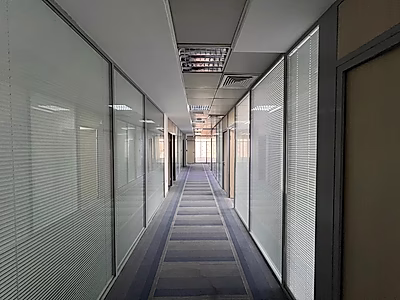 Premium 495 SQM Half-Floor Office | Fully Fitted |