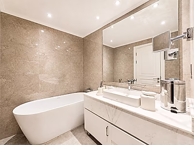 Stunning 3BR with Luxurious Finishes