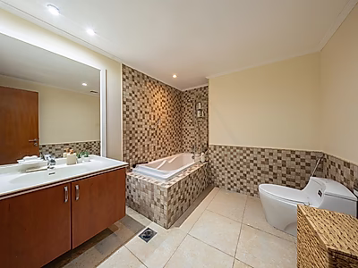 Best Deal | Luxury 2-Bedroom Apartment | Full Marina View | High Floor | Best Deal in The Pearl