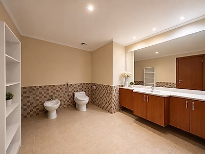Best Deal | Luxury 2-Bedroom Apartment | Full Marina View | High Floor | Best Deal in The Pearl