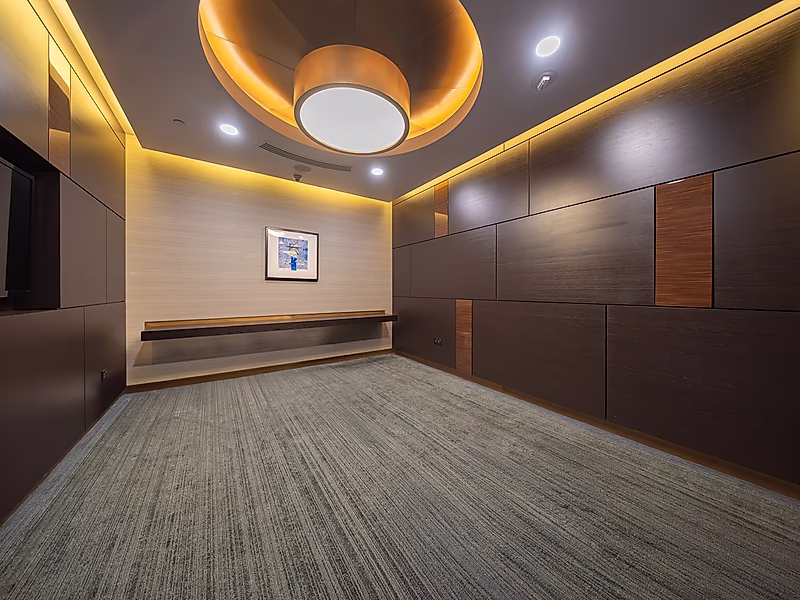 PRIVATE OFFICE IN 5-STAR HOTEL BUSINESS CENTRE - Photo 6
