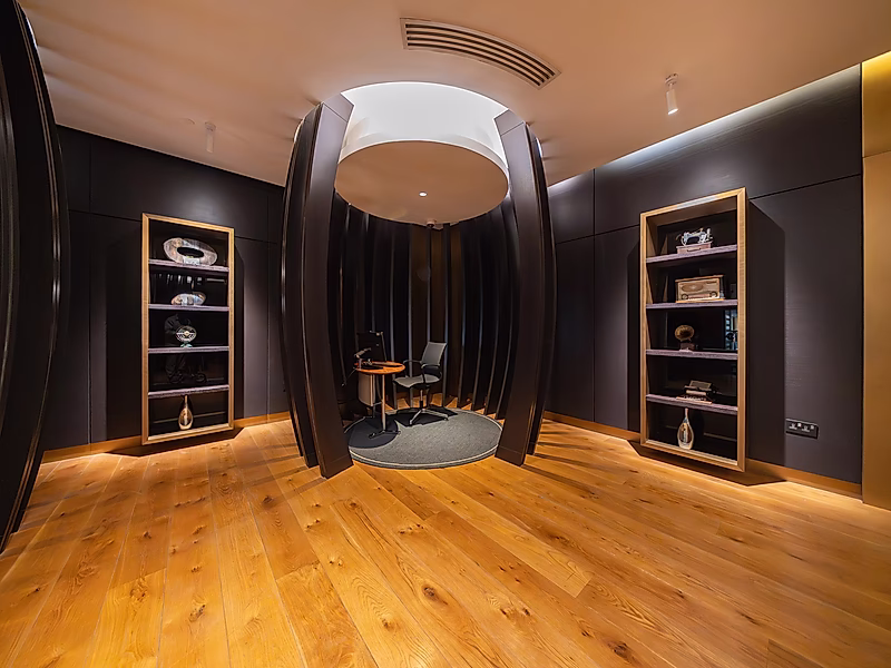Sophisticated Office Space | Modern Design - Photo 7