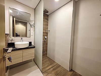 Waterfront Living with Payment Plan | Fully Furnished 2BR Apartment