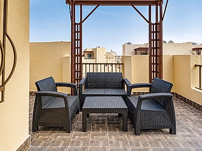 READY TITLE DEED 5BR  COMPOUND VILLA IN AL WAKRA