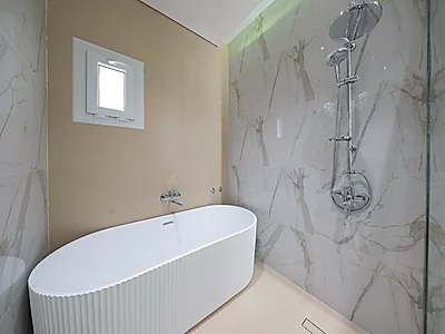 Luxury Modern Villa Ready for Immediate Occupancy for Sale in Muraikh – Prime Location on a Main Road