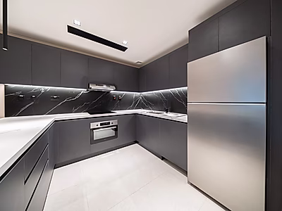 HIGH RENTAL POTENTIAL 1 BEDROOM IN THE PEARL