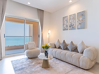 Elegant Studio with Stunning Sea Views