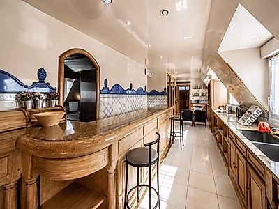 Ultra-Luxury 6-Bedroom Duplex with Eiffel Tower Views — Paris 8th, Golden Triangle