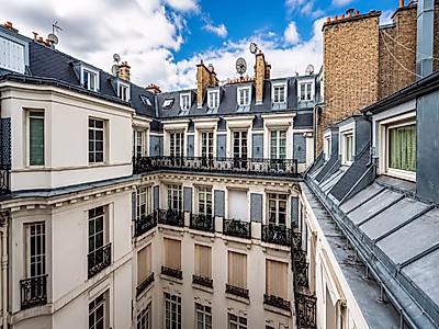 Ultra-Luxury 6-Bedroom Duplex with Eiffel Tower Views — Paris 8th, Golden Triangle