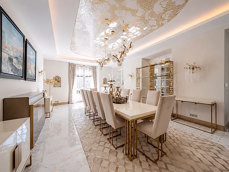 Ultra-Luxury 6-Bedroom Duplex with Eiffel Tower Views — Paris 8th, Golden Triangle - Photo 9
