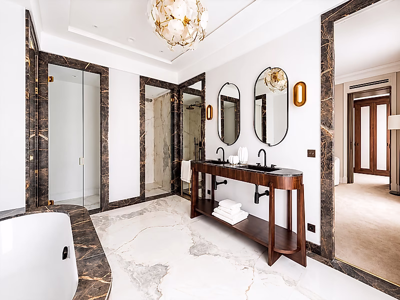 Exceptional 7-Bedroom Triplex in the Heart of Paris - Photo 3