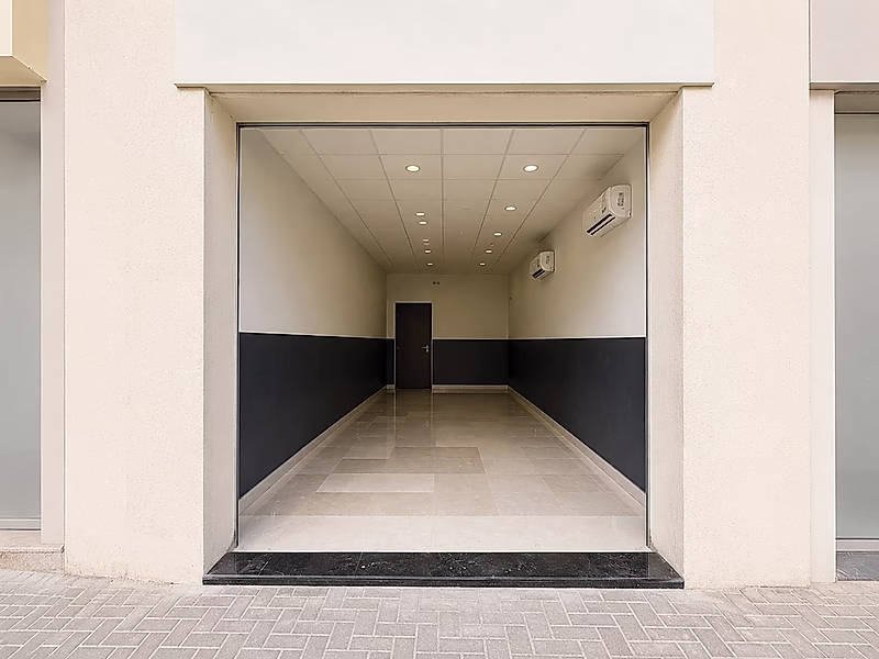 Prime Retail Stores for Rent in Thumama - Photo 2