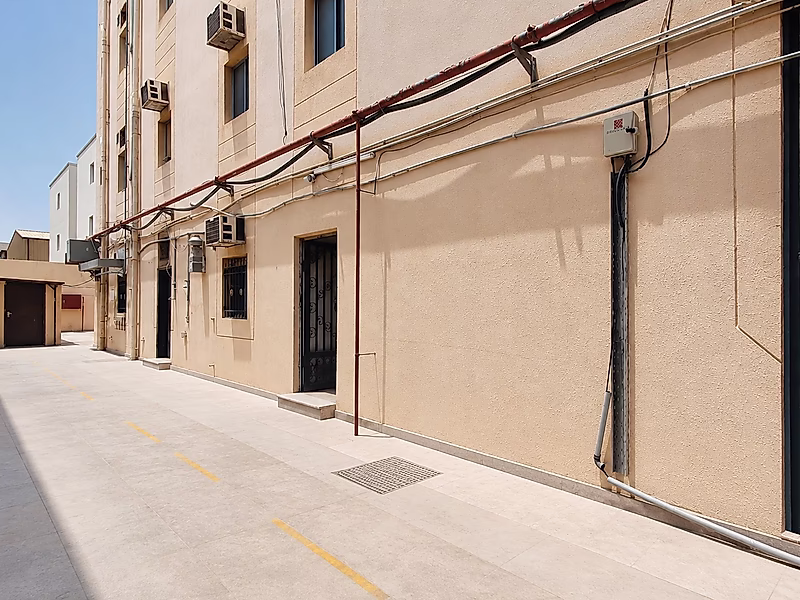 Labour Camp & Store for Rent in Old Industrial Area - Photo 6