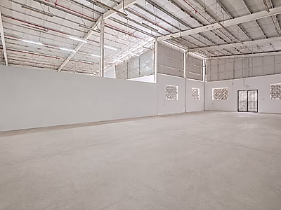Labour Camp & Store for Rent in Old Industrial Area
