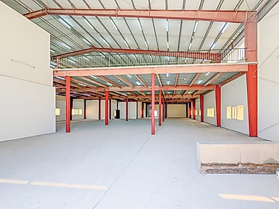Warehouse with Facility – For Lease Aba Saleel