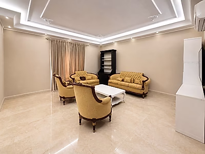 Spacious, Elegant & Independent Villa for sale