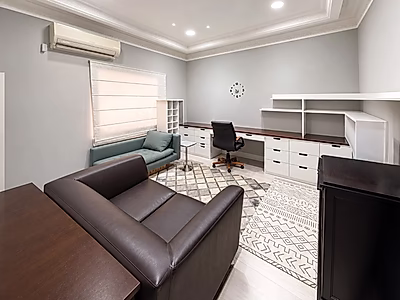 Spacious, Elegant & Independent Villa for sale