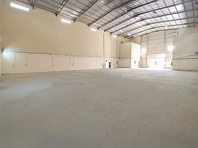 Warehouse & Labor Camp for Sale Industrial Area