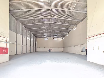 Warehouse & Labor Camp for Sale Industrial Area