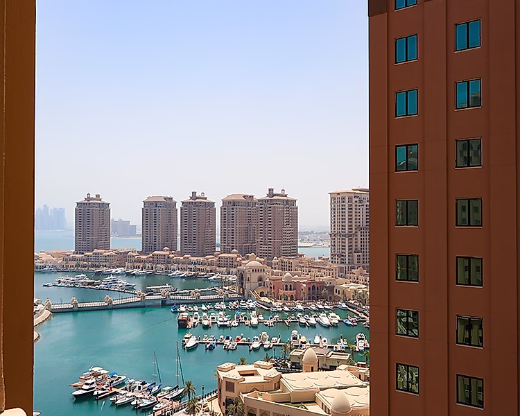 Amazing 1-Bedroom Apartment in  Porto Arabia - Photo 1