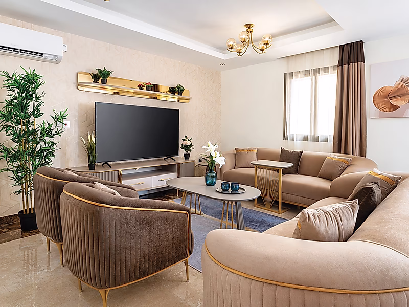 Exquisite 5BR Compound Villa with Modern Elegance - Photo 7