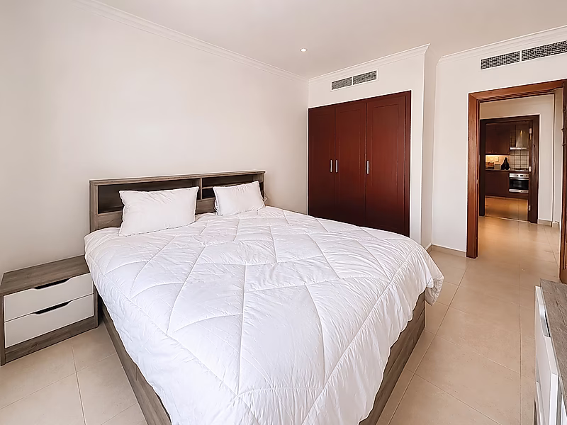 1 Bedroom in Porto Arabia | Direct Full Marina Views - Tittle Deed Ready - Photo 4