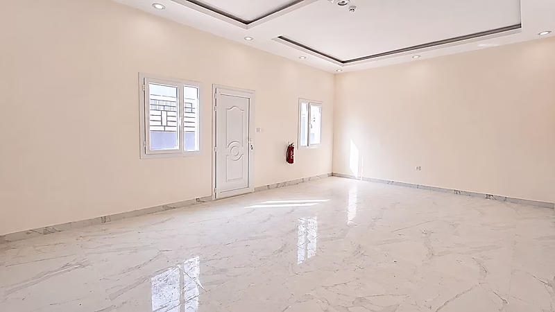 Food Warehouse for Sale in Birkat Al Awamer - Photo 7