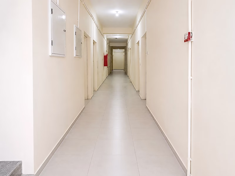 Labour Camp for Rent in Old Industrial Area - Photo 5