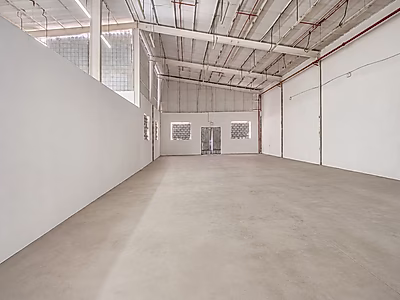 Warehouse for Rent in Old Industrial Area
