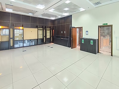 Luxury Commercial Building for Rent