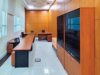 Luxury Commercial Building for Rent
