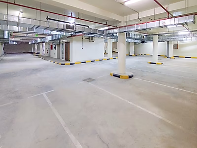 Luxury Commercial Building for Rent