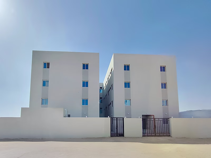 معسكر عمل قياسي للإيجار | جديد تمامًا - Photo 2