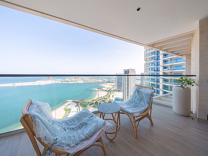 LUXURY 2BR SEA VIEW | PRIME WATERFRONT LOCATION | UNBEATABLE DEAL WITH EASY PAYMENT PLAN - Photo 1