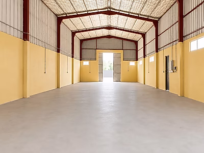 Warehouse for Rent in Old Industrial Area