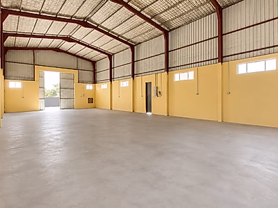 Warehouse for Rent in Old Industrial Area