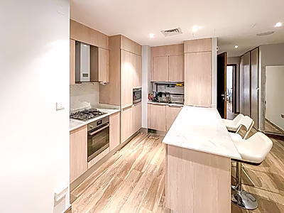 TURNKEY 2BR INVESTMENT IN FOX HILLS